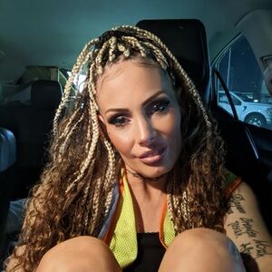 Meet your Posher, Ktina